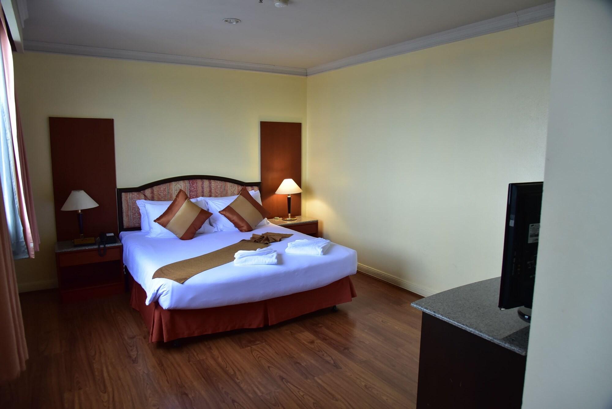 Lee Gardens Plaza Hotel - Sha Plus Хатъяй Экстерьер фото